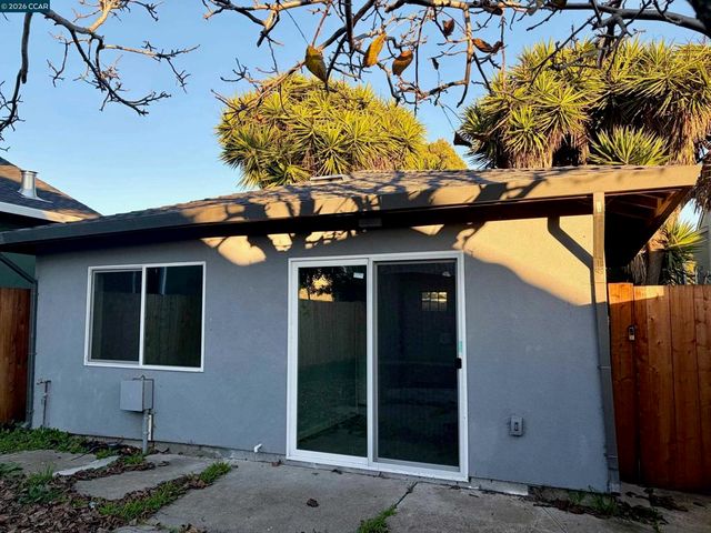 532 5th St, Richmond, CA 94801