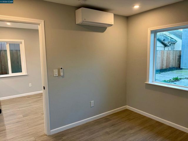 532 5th St, Richmond, CA 94801