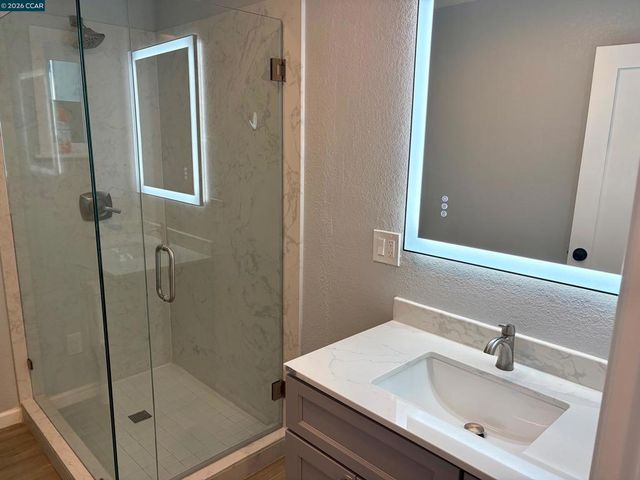 532 5th St, Richmond, CA 94801