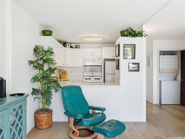 475 Atkinson Drive 1604, Honolulu, HI 96814