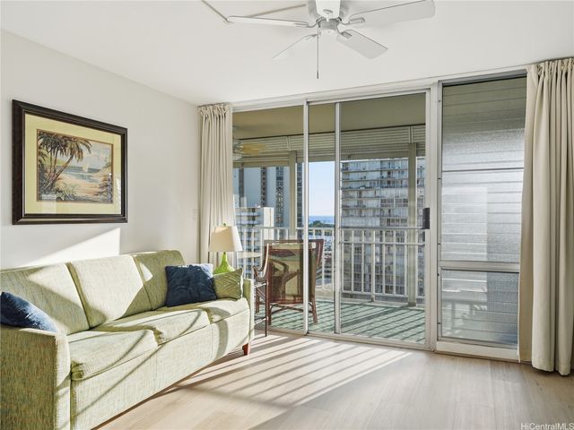 475 Atkinson Drive 1604, Honolulu, HI 96814