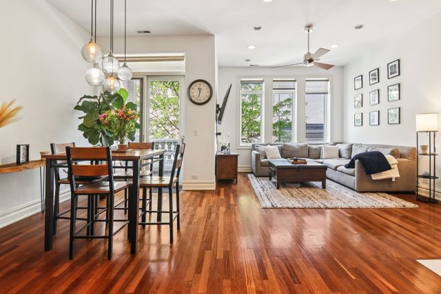 3161 N Halsted Street 202, Chicago, IL 60657