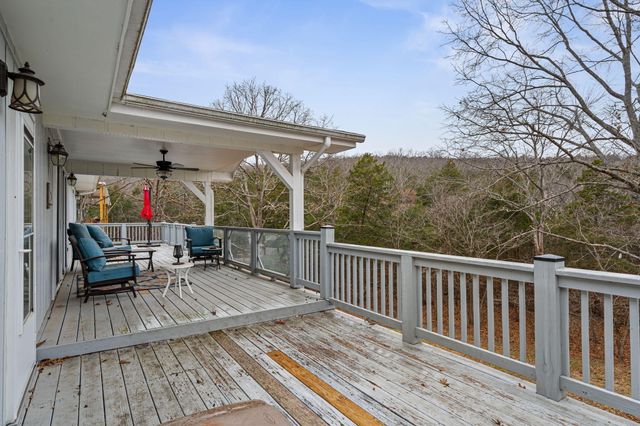 25 Palomino Court, Lampe, MO 65681