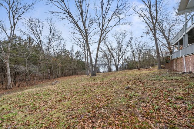 25 Palomino Court, Lampe, MO 65681