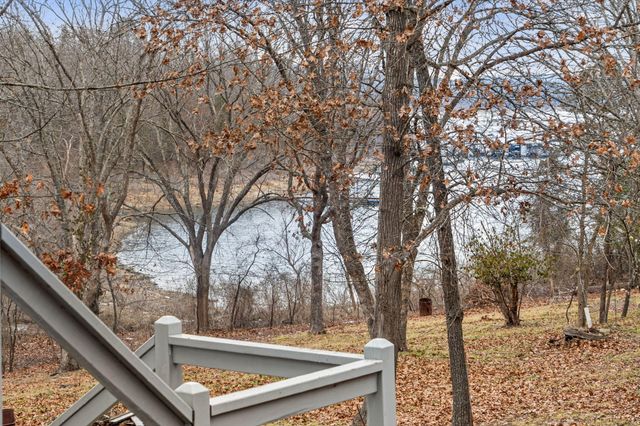 25 Palomino Court, Lampe, MO 65681