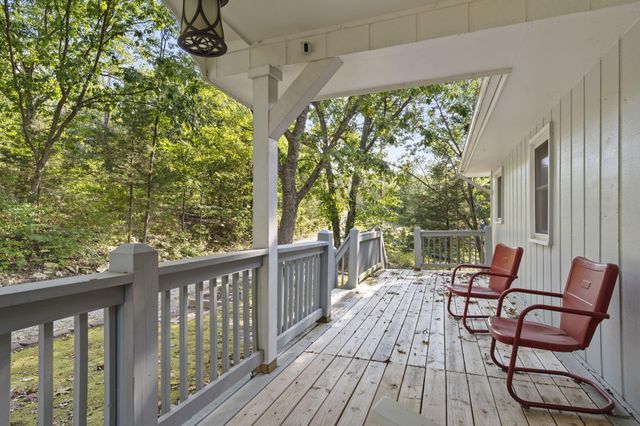 25 Palomino Court, Lampe, MO 65681