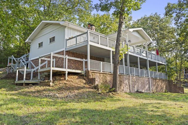 25 Palomino Court, Lampe, MO 65681