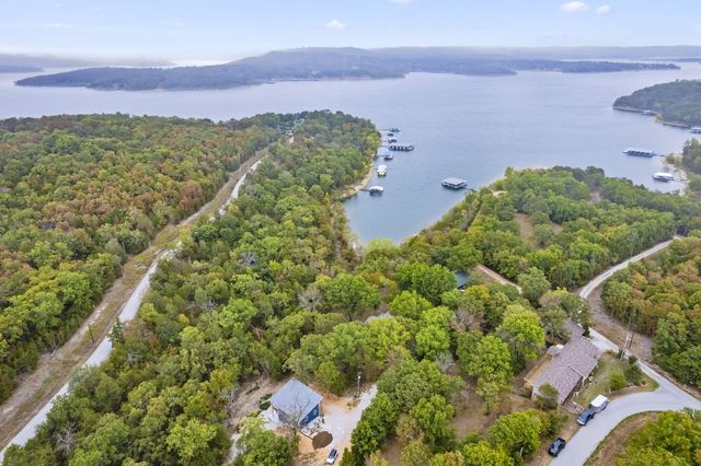 25 Palomino Court, Lampe, MO 65681