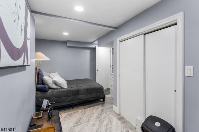 40 Bennington Sq, Washington Twp., NJ 07840