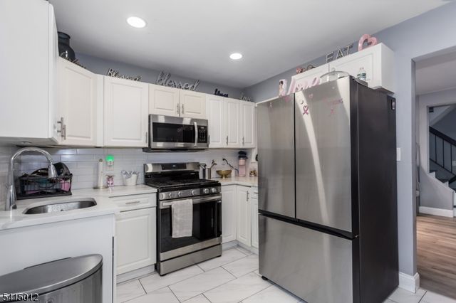 40 Bennington Sq, Washington Twp., NJ 07840