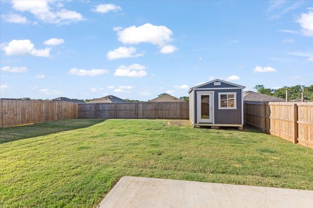 1120 Mission Creek Drive, Longview, TX 75601