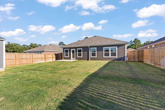 1120 Mission Creek Drive, Longview, TX 75601