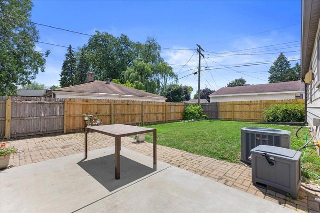 3915 55th STREET, Kenosha, WI 53144