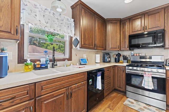 3915 55th STREET, Kenosha, WI 53144