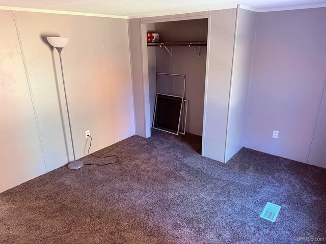 E3807 Louds Spur Road, Chatham, MI 49816