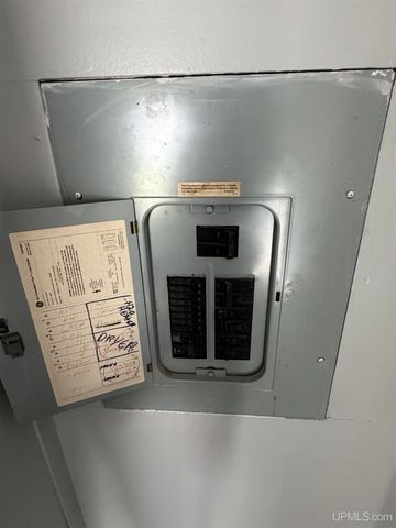 E3807 Louds Spur Road, Chatham, MI 49816