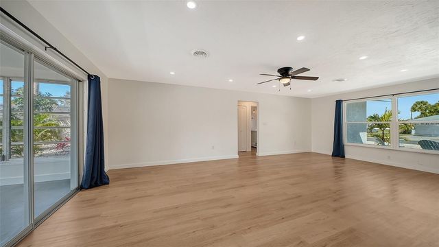 447 N SHORE DRIVE, Osprey, FL 34229