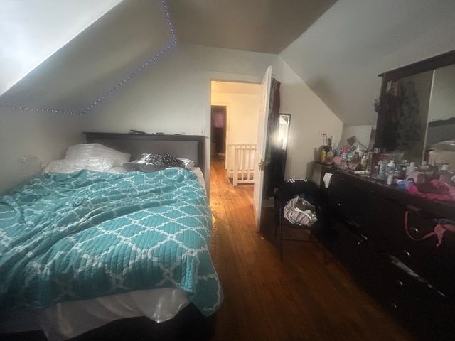 7015 S Wood Street, Chicago, IL 60636