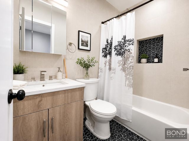 926 E 99th Street, New York City, NY 11236