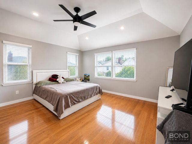 926 E 99th Street, New York City, NY 11236
