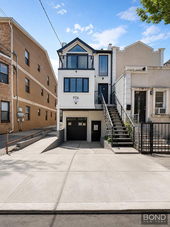 926 E 99th Street, New York City, NY 11236