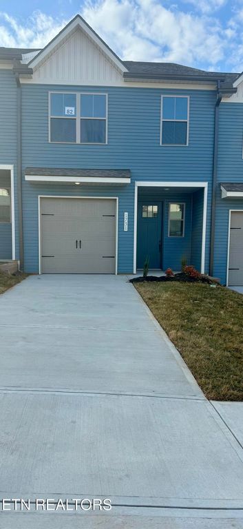 1731 Bennett Village Drive, Maryville, TN 37804