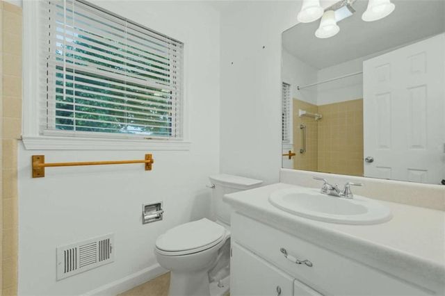 1720 Windsorbrooke Drive, Marietta, GA 30062