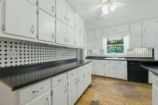 1720 Windsorbrooke Drive, Marietta, GA 30062
