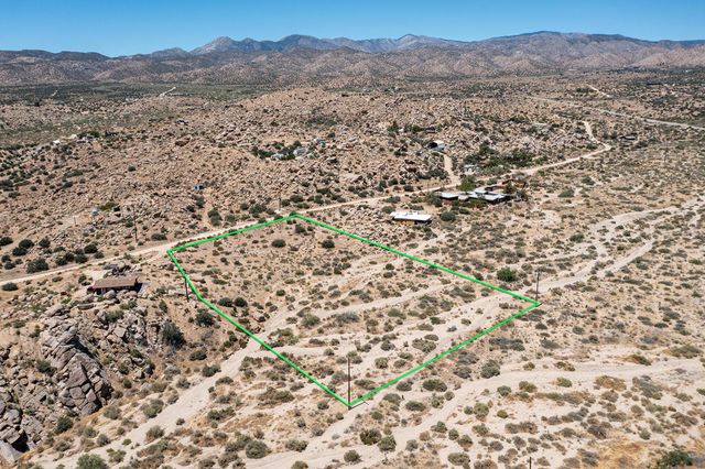 108 Riverside Drive, Pioneertown, CA 92268