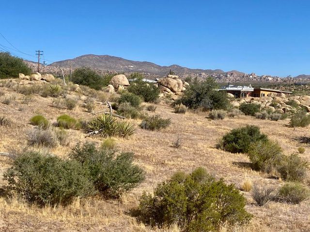 108 Riverside Drive, Pioneertown, CA 92268