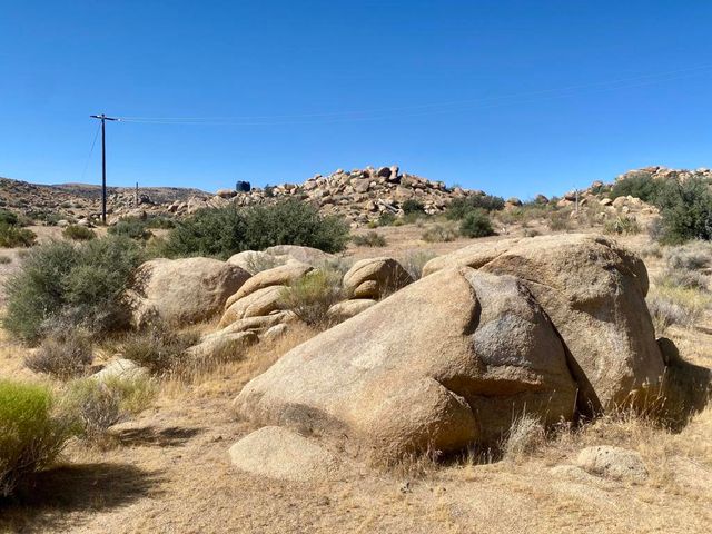 108 Riverside Drive, Pioneertown, CA 92268
