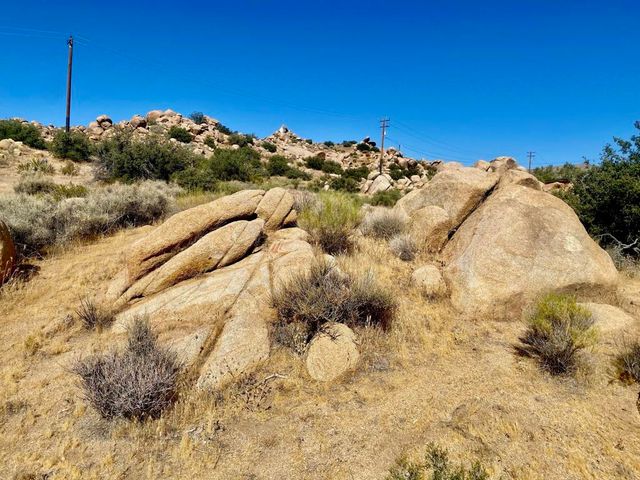 108 Riverside Drive, Pioneertown, CA 92268