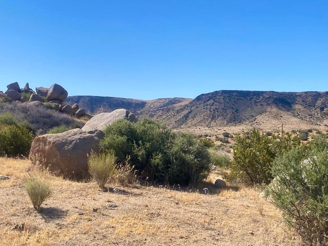 108 Riverside Drive, Pioneertown, CA 92268