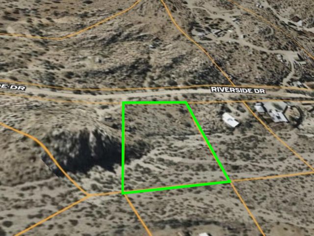 108 Riverside Drive, Pioneertown, CA 92268