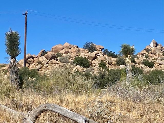 108 Riverside Drive, Pioneertown, CA 92268