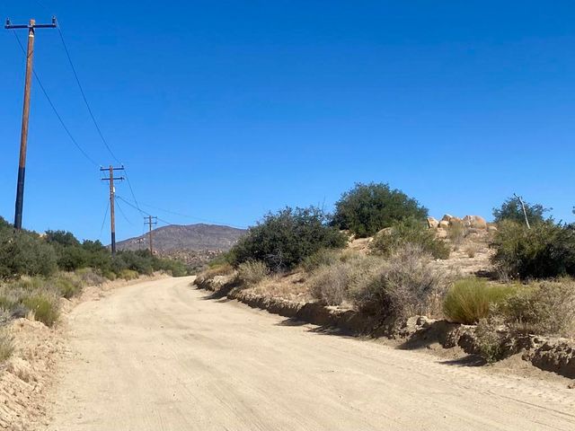 108 Riverside Drive, Pioneertown, CA 92268