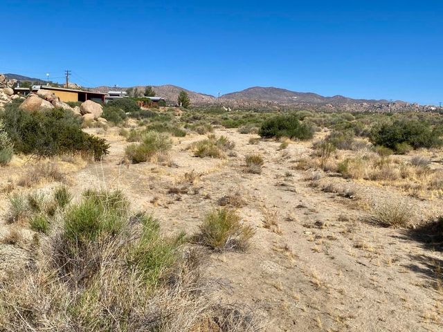 108 Riverside Drive, Pioneertown, CA 92268