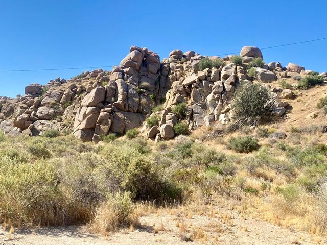 108 Riverside Drive, Pioneertown, CA 92268