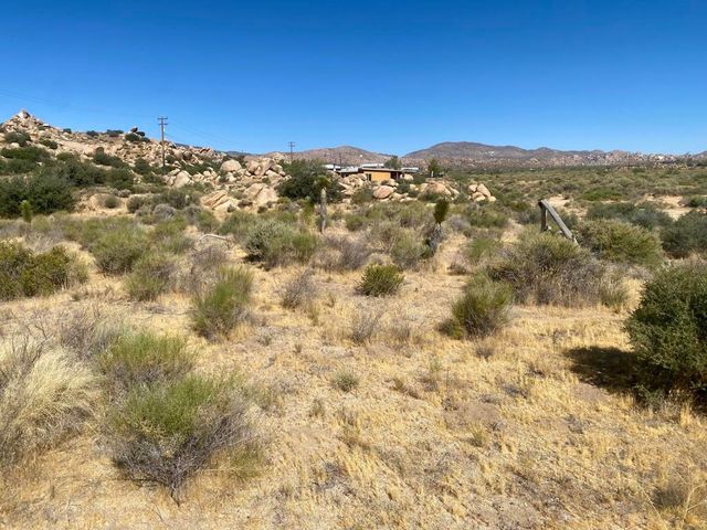 108 Riverside Drive, Pioneertown, CA 92268
