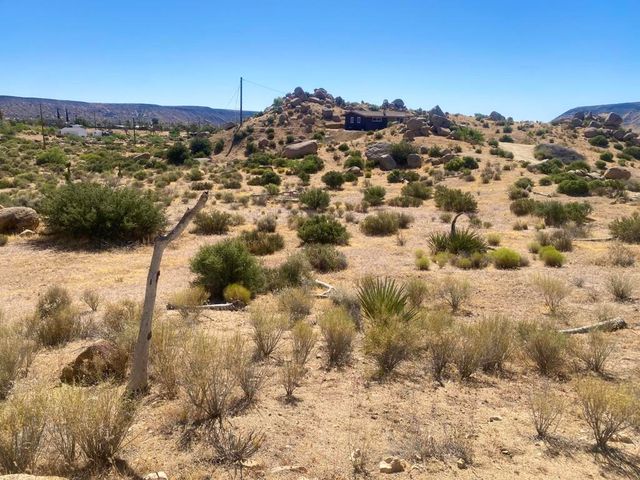 108 Riverside Drive, Pioneertown, CA 92268
