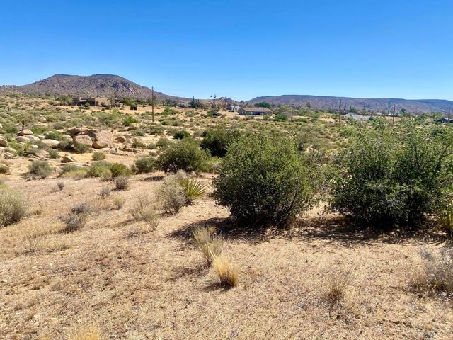 108 Riverside Drive, Pioneertown, CA 92268
