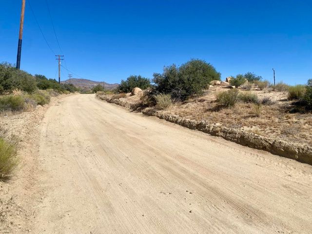 108 Riverside Drive, Pioneertown, CA 92268
