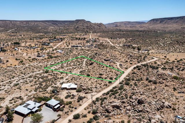 108 Riverside Drive, Pioneertown, CA 92268
