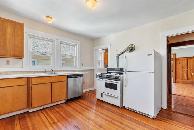 74-76 Beech St, Belmont, MA 02478