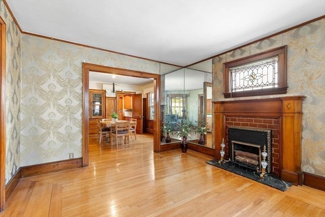 74-76 Beech St, Belmont, MA 02478