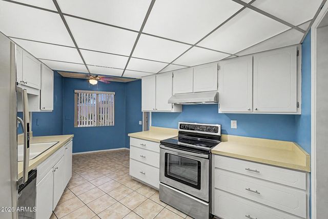 10963 W COGGINS Drive, Sun City, AZ 85351