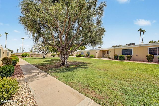 10963 W COGGINS Drive, Sun City, AZ 85351