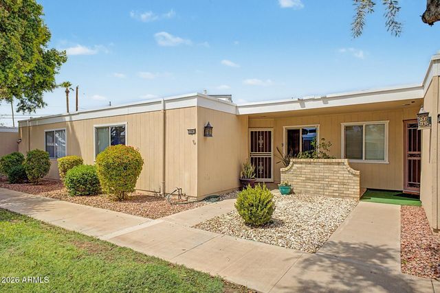 10963 W COGGINS Drive, Sun City, AZ 85351