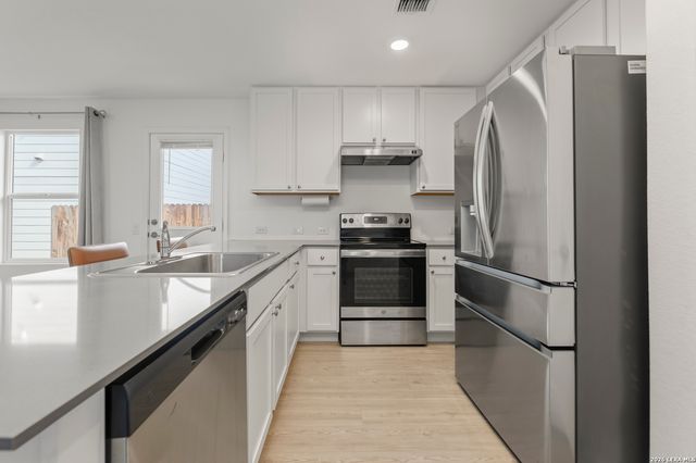 13510 VERPLANK BND, San Antonio, TX 78221