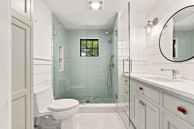 122 Ostrom Road, Falmouth, MA 02536